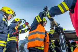 Accident van : un drame à Nouvelle-France avec un mort et trois blessés accident van: fire fighters, traffic accident, rescue, spreader, fire fighting technology, fire service, mission, accident, car accident, teamwork, accident, car accident, car accident, car accident, car accident, car accident