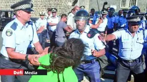 Police Accountability and Power Balance in Mauritius Police Accountability